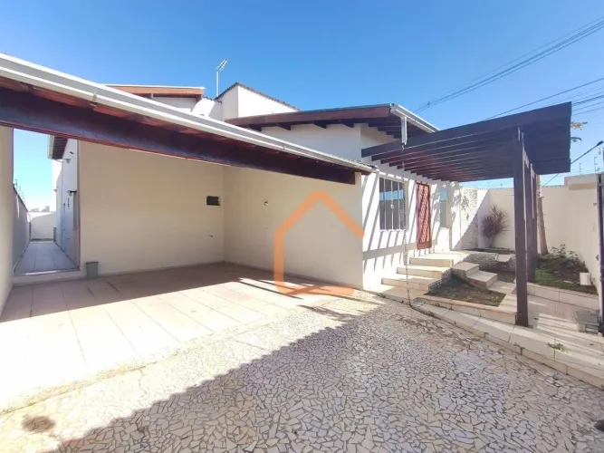 Casa com 4 dormitórios para alugar, 306 m² por R$ 5.990,00/mês - Santa Rita II - Pouso Ale