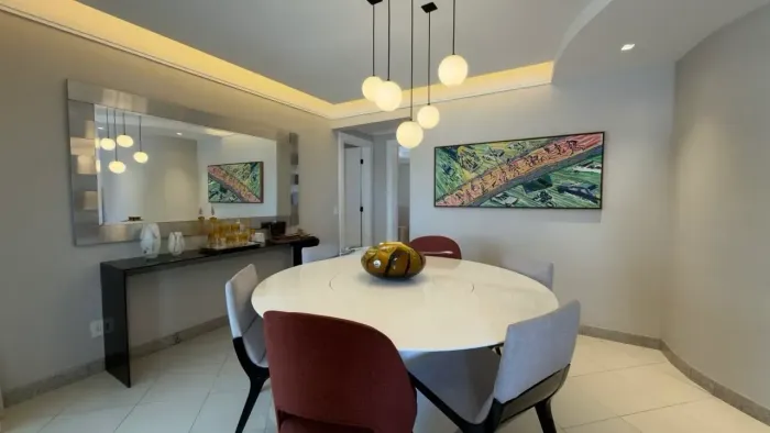 Maison Classic | Renascença | 147m² | 4 Quartos | Suíte | Reformado | Andar Alto