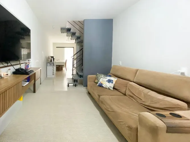 Sobrado com 2 dormitórios à venda por R$ 400.000,00 - Bairro Fortaleza Alta - Blumenau/SC