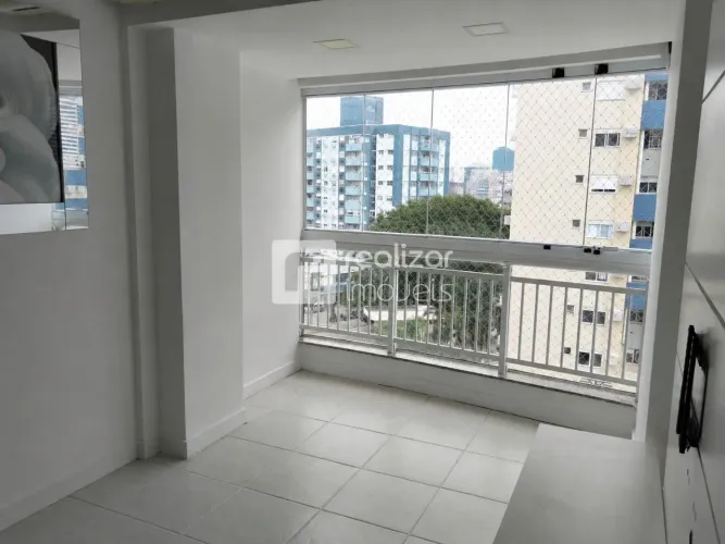 Apartamento de 3 dormitórios bairro Itacorubi em Florianópolis