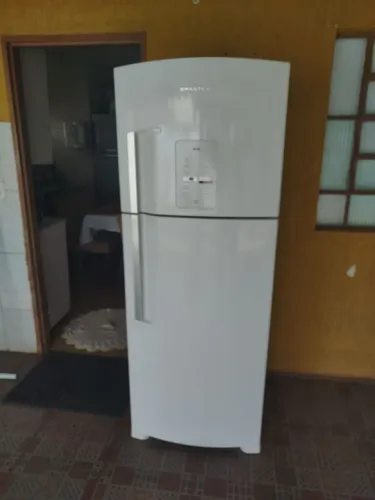 Geladeira Brastemp Frost Free semi/nova funcionando perfeitamente