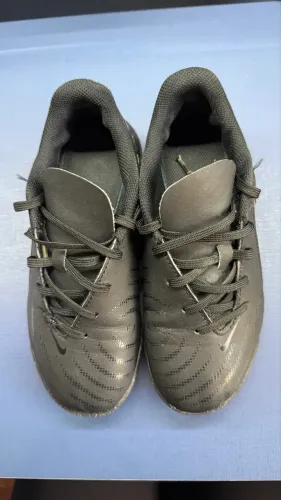 Chuteira Nike Phantom GX II Club infantil society