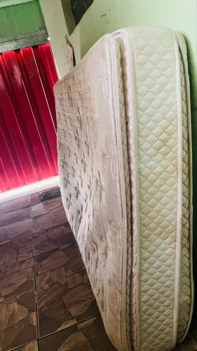 Cama box casal ?