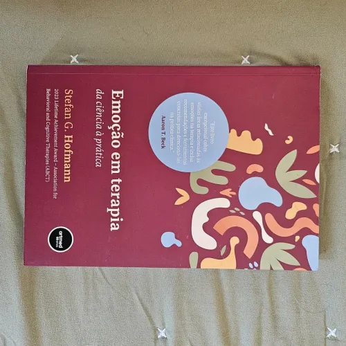 Livro Emoção em Terapia - Stefan G. Hofmann (Artmed)