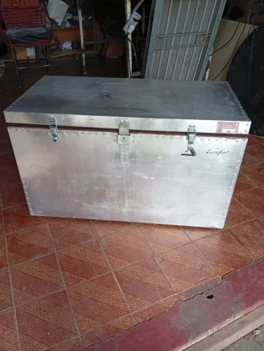 Caixa térmica leve forte