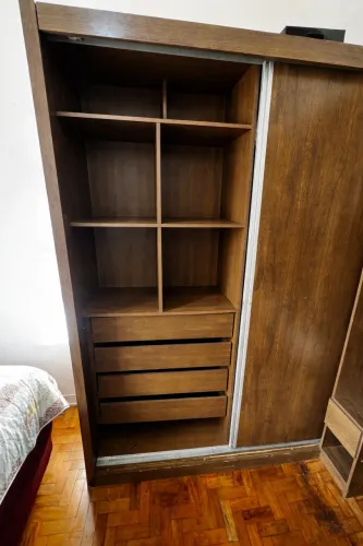 Guarda-roupa