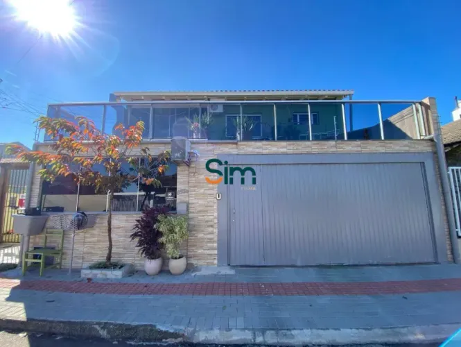 Casa para Aluguel no Bairro Universitário em Chapecó/SC | 3 Quartos