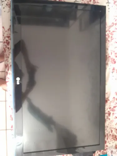 TV LG LCD 42"