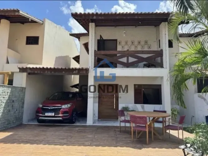 Excelente Casa Duplex a venda no Cambeba