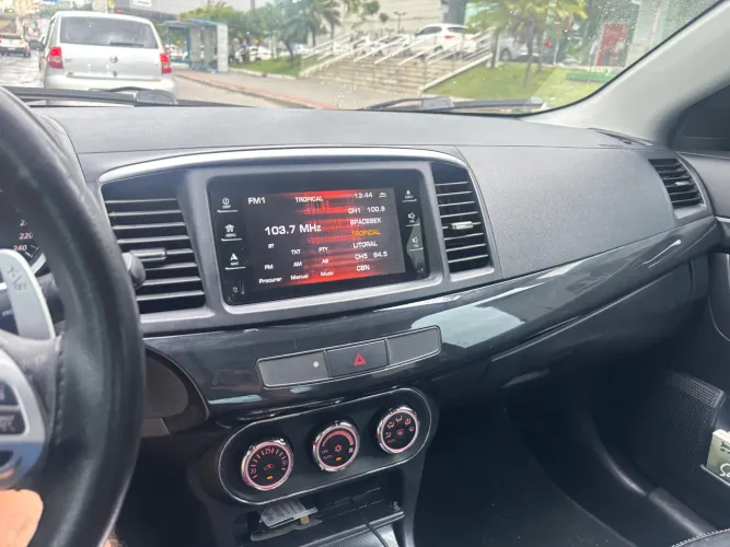 Mitsubishi Lancer 2.0 16V 160cv Aut. 2015