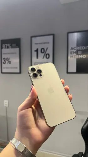 iPhone 12 Pro 256GB dourado 