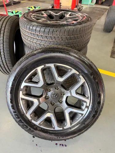 Roda aro 20 ram 1.500 com pneu