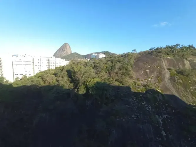 Vista para o Morro da Viúva e Pão de Açucar - Rui Barbosa - 140 m2 Condomínio Piscina e La