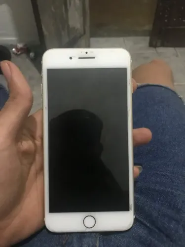 IPhone 7 Plus  v/t leia a descrição 