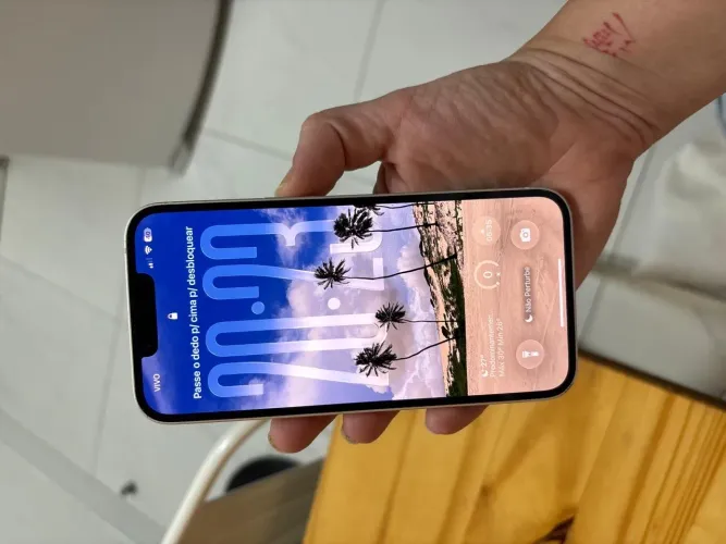 iPhone 14