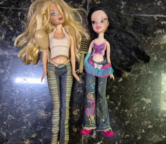 Bonecas Bratz