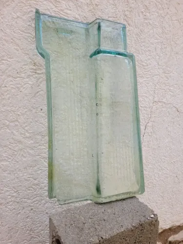 Telha Romana Vidro 21 Unidade disponível (30,00 a unidades)