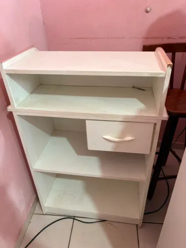 VENDE-SE BALCÃO
