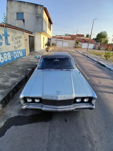 Ford Galaxie 500 4.8 V8 Manual 1976