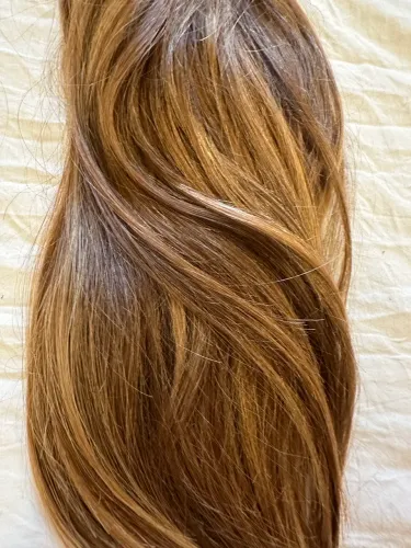 Cabelo PREMIUM natural do sul / Loiro MEL / Textura super fina. 