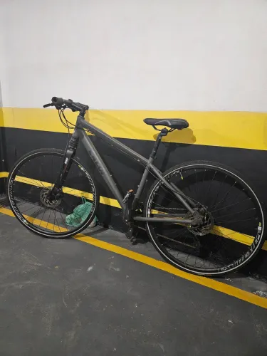 Bicicleta Caloi City Tour - Primeira Geração com Kit Shimano