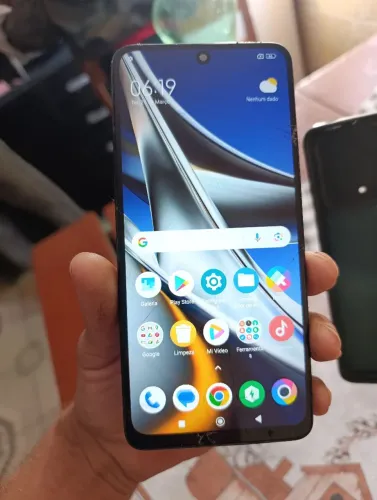 Vendo poco X4 pro file