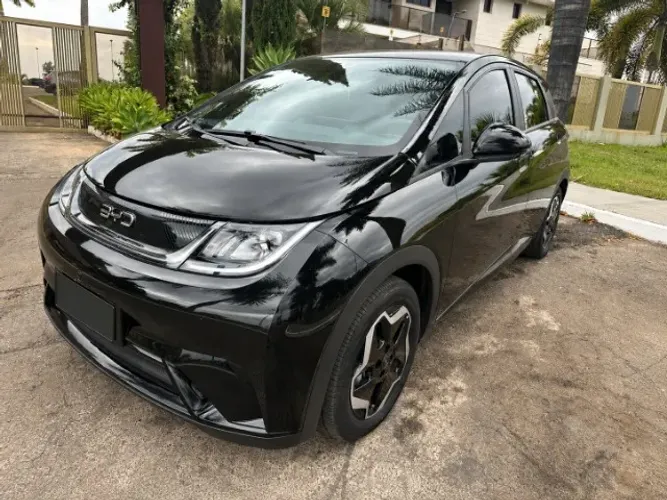BYD Dolphin EV (Elétrico) 2026