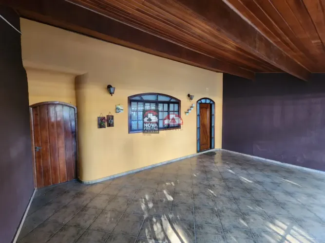 Excelente Sobrado à Venda no Jardim Santa Luzia - Pindamonhangaba/SP
