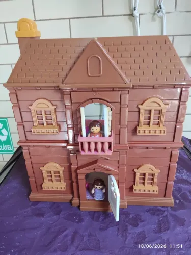 Casinha de boneca Unimax anos 90