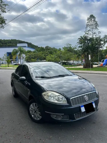 Fiat Linea 1.9/ HLX 1.9/1.8 Flex Dualogic 4P 2010
