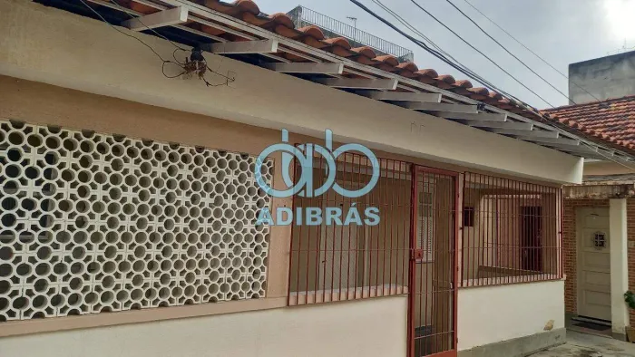 Casa para aluguel, 2 quartos, Ramos - Rio de Janeiro/RJ