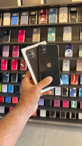 iPhone 11 64GB
