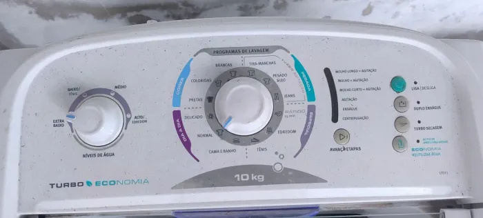 MÁQUINA DE LAVAR ELECTROLUX LTD11