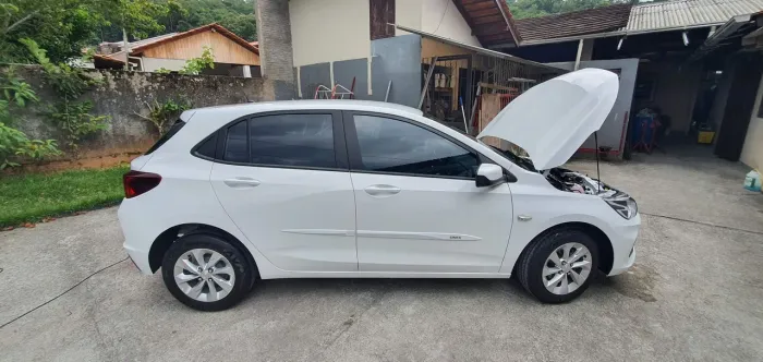 Chevrolet Onix Hatch LT 1.0 12V TB Flex Aut. 4P 2021