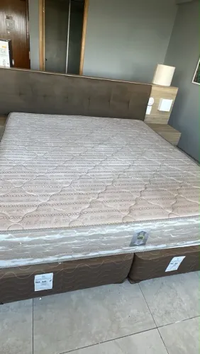 Cama king