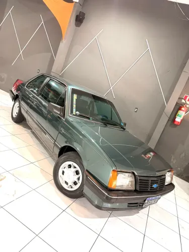 Chevrolet Monza GL 1.8 Efi/ SL/ L/ 650/barc. 2e4p 1986