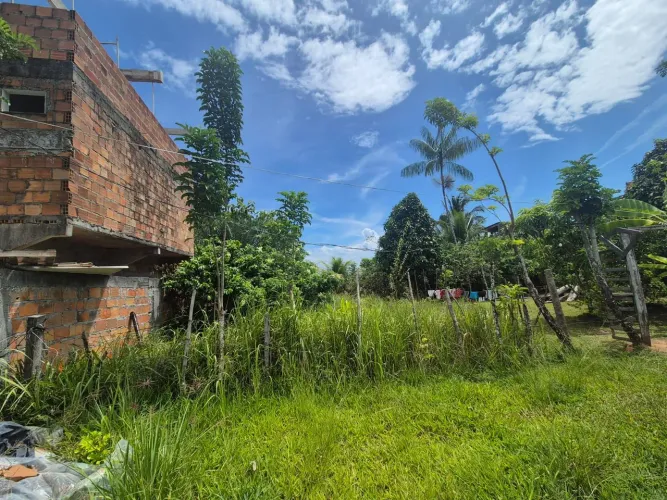 Terreno em na ilha de manguinhos, acesso a água e luz  facil para construção,