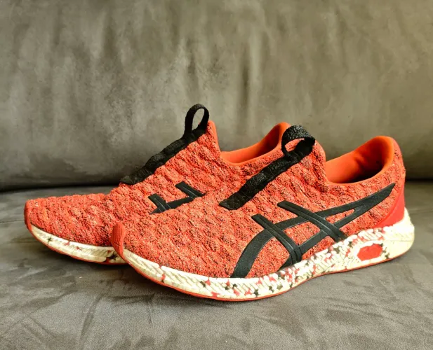 Tênis asics hyper gel original