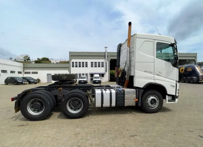 Volvo FH540 ano 2022, 6x4, CVM, Bug Pesado, CMT 130, em SP