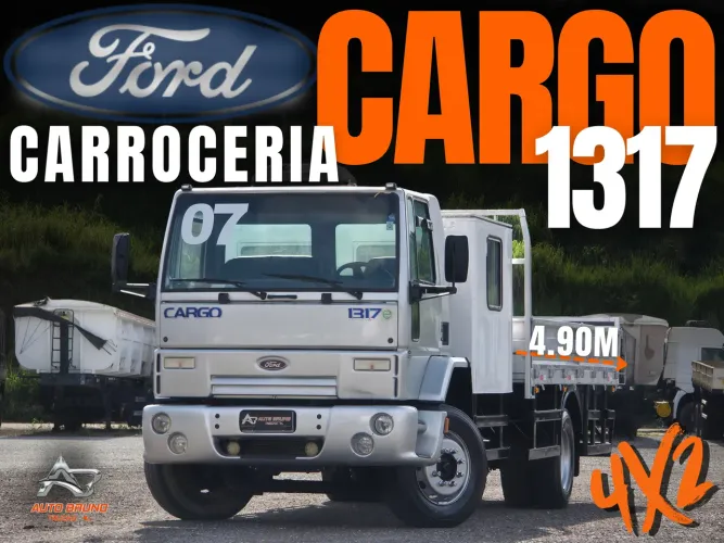 ? Ford Cargo 1317 4x2 2007 com carroceria Flamar e casinha Mambrini!