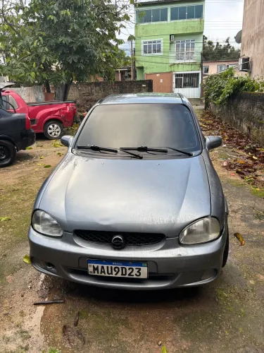 Chevrolet Corsa Sedan GLS 1.6 MPFI 4P 2000