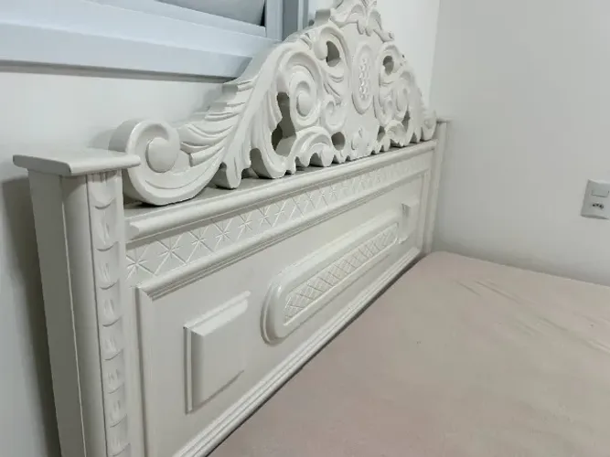 Cama de Casal (Sem Colchão) em Madeira Maciça Reforçada