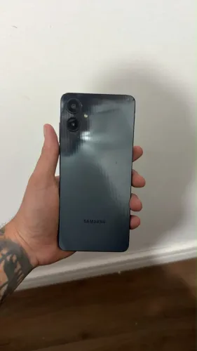 Samsung A06