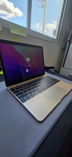 MacBook Early 12"