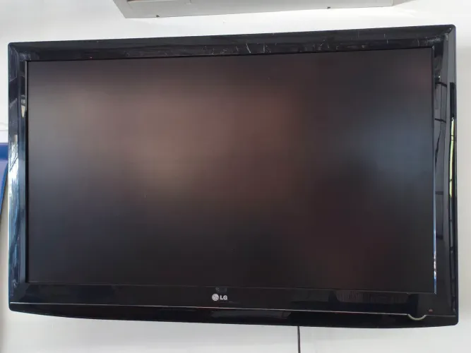 TV LG 47 com defeito 
