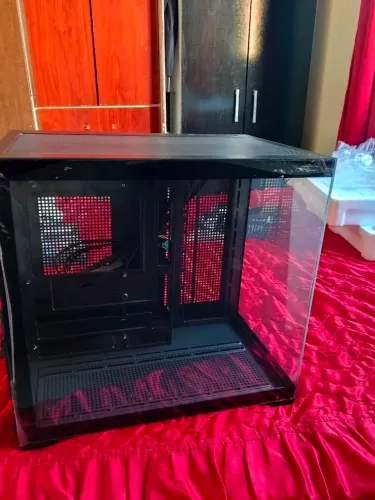 Vende-se peças de computador: gabinete e fans
