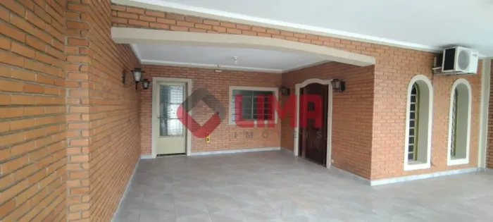 Casa para venda com 233,95 m² e 3 quartos em Vila Pacífico, Bauru - SP
