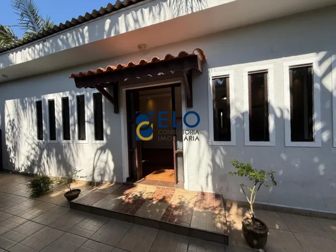 Casa de luxo para locação em Santos-SP, Morro Nova Cintra: 3 quartos, 1 suíte, 2 salas, 4