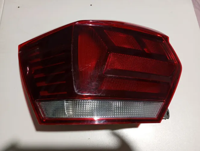 LANTERNA TRASEIRA ORIGINAL VOLKSWAGEN POLO 2018/2022 L/E