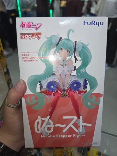 Figure Hatsune Miku Furyu Noodle Stopper